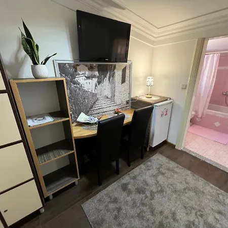 Guesthouse Dino *