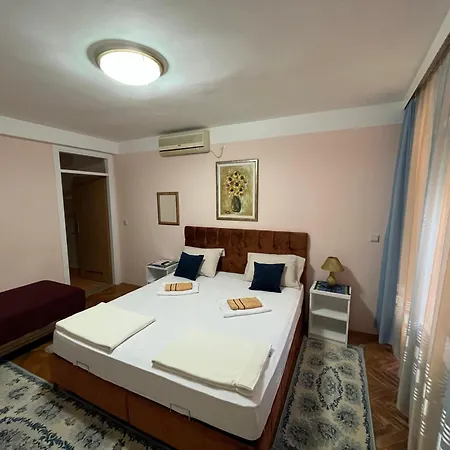 Dino Hostel